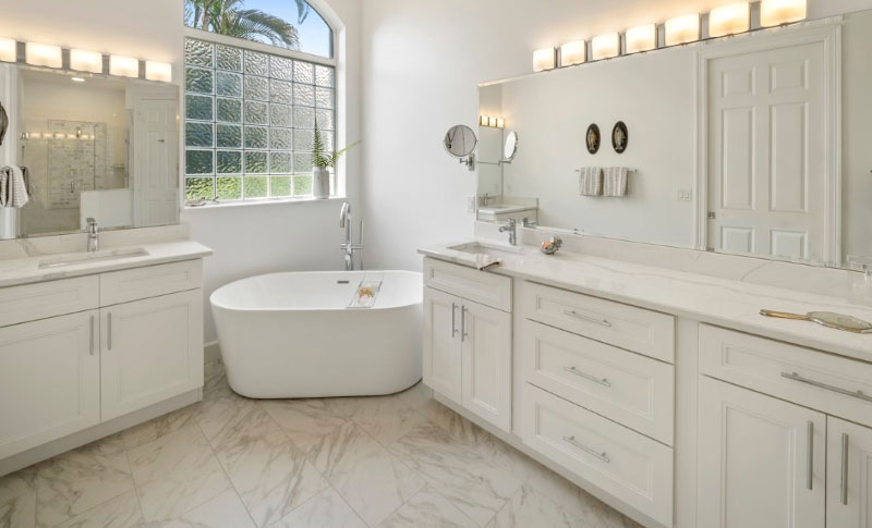 Verona White Bath Vanities
